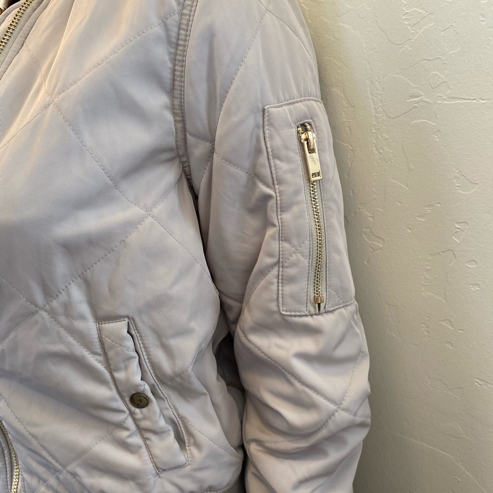 Romeo & Juliet Couture Cream Bomber Jacket Beige Size S - Picture 4 of 10